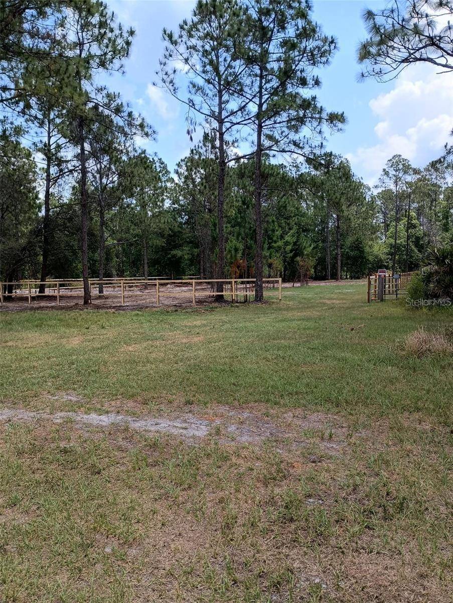 17477 COMMONWEALTH AVE N, Polk City, FL 33868