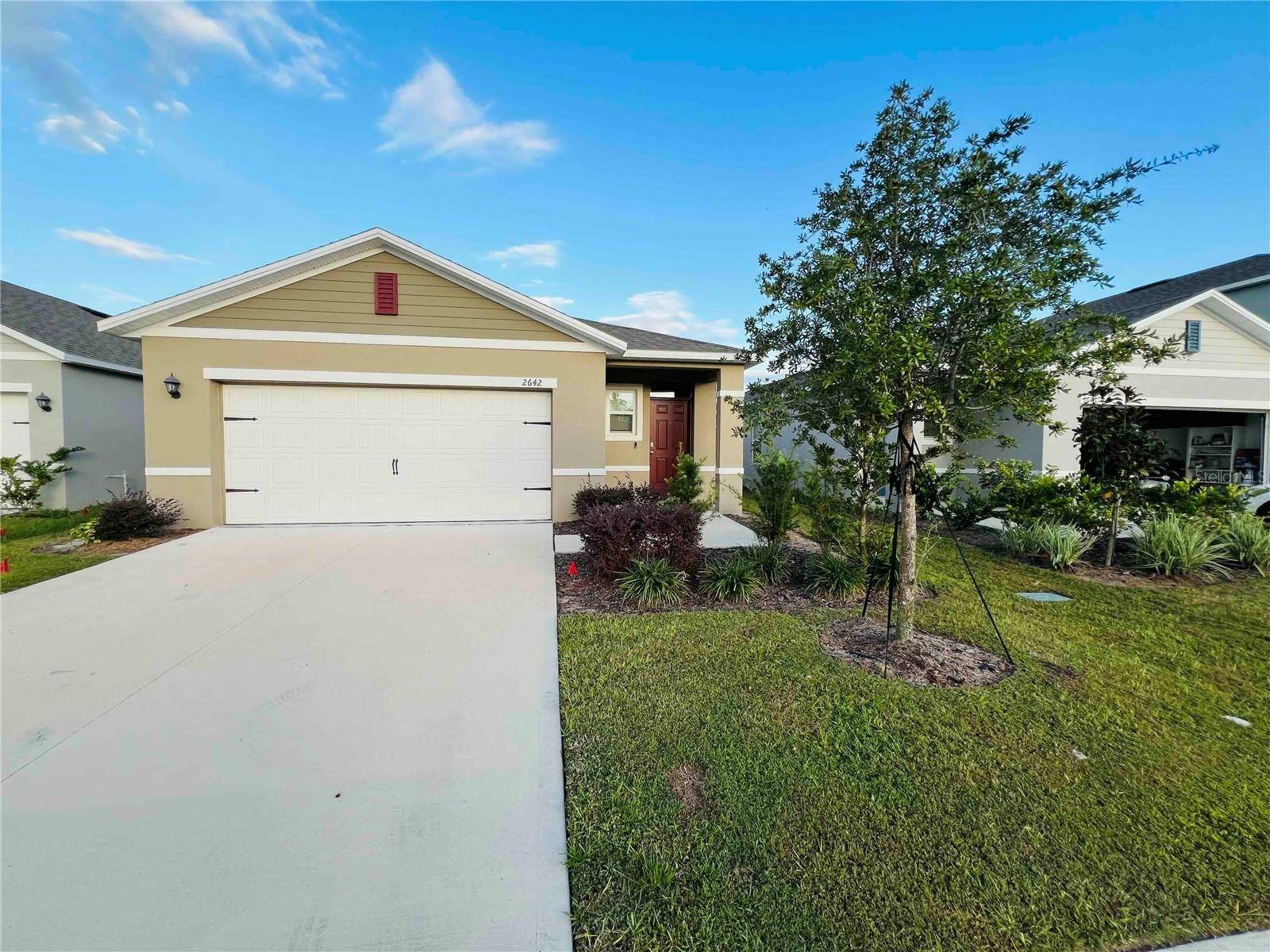 2642 ANGEL FALLS DR, Davenport, FL 33837