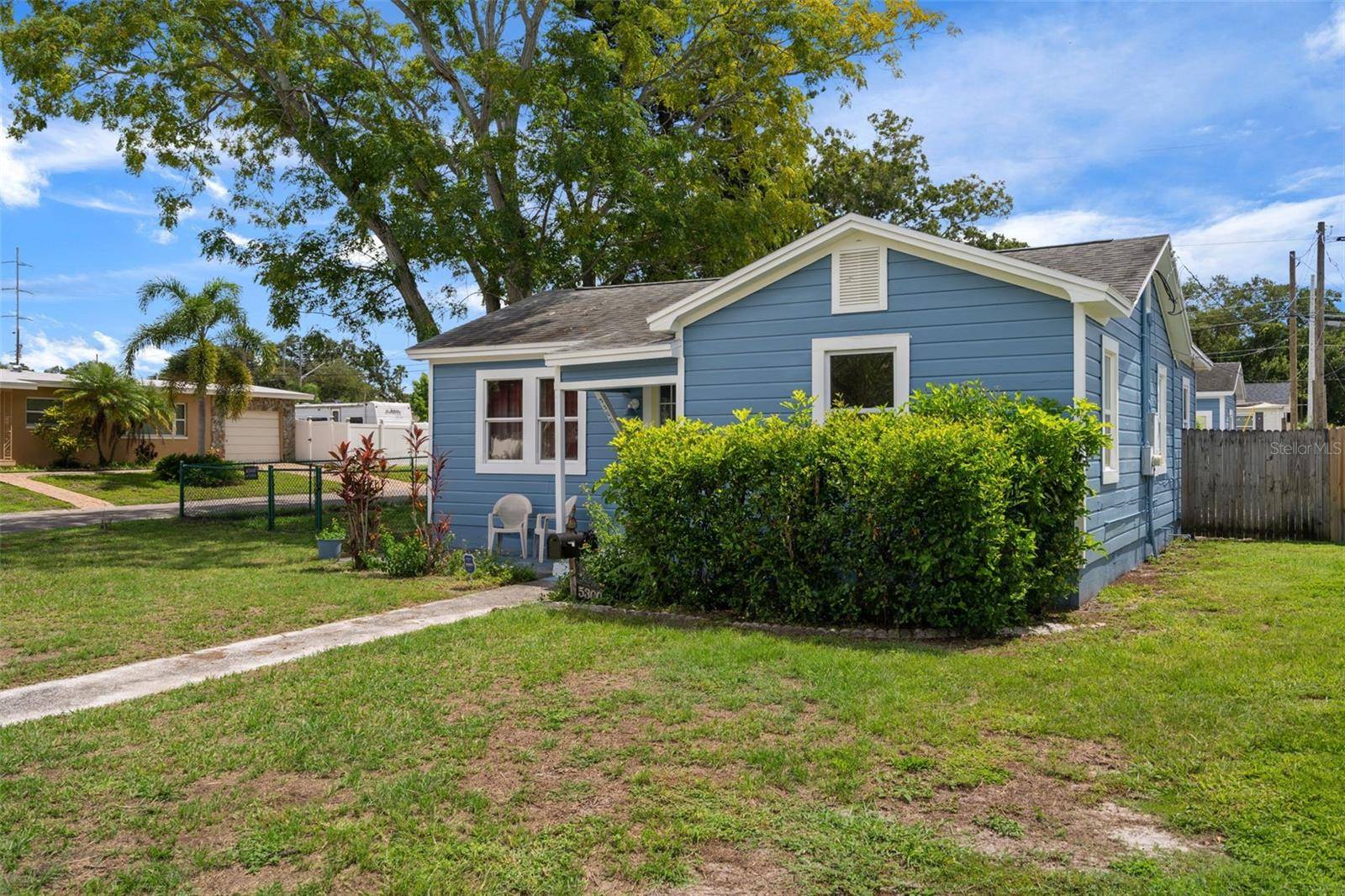 5300 39 AVE N, St Petersburg, FL 33709