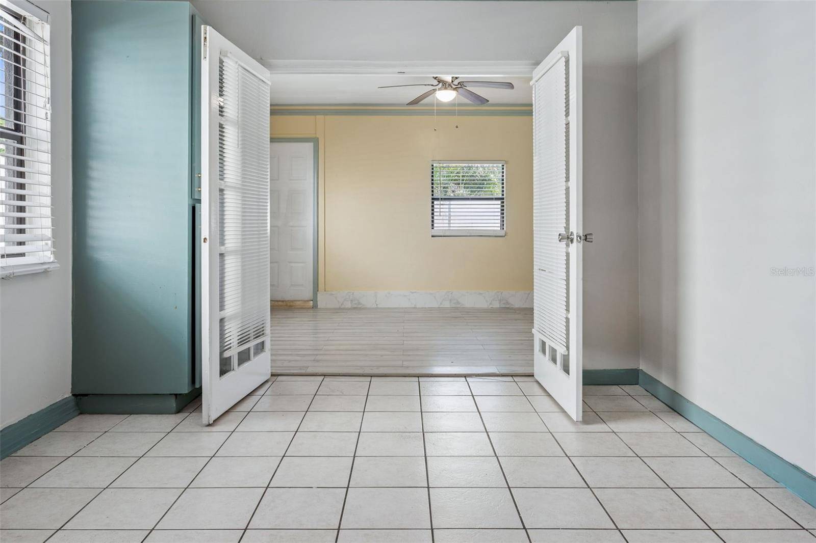 687 GENEVA PL, Tampa, FL 33606