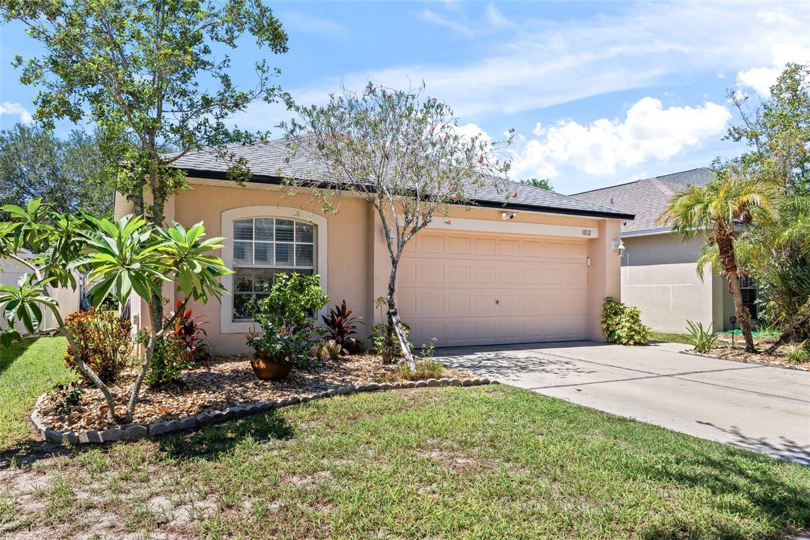 1012 BRENTON LEAF DR, Ruskin, FL 33570