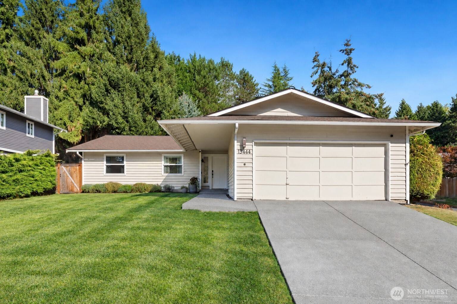 13444 110th PL NE, Kirkland, WA 98034