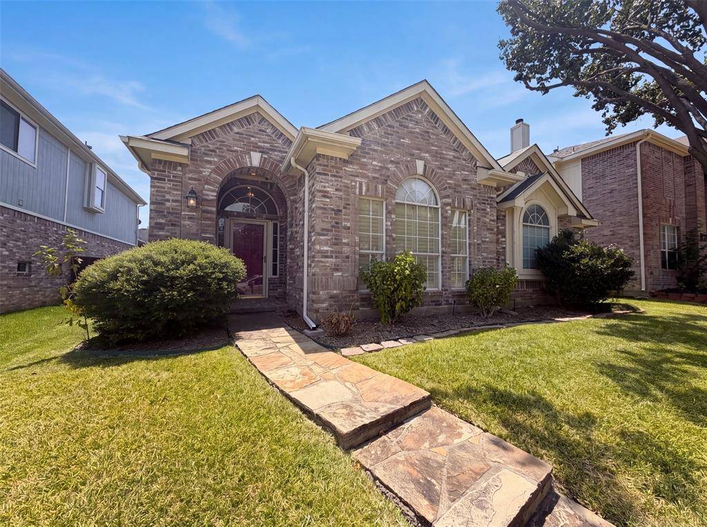 1688 Yellowstone Avenue, Lewisville, TX 75077