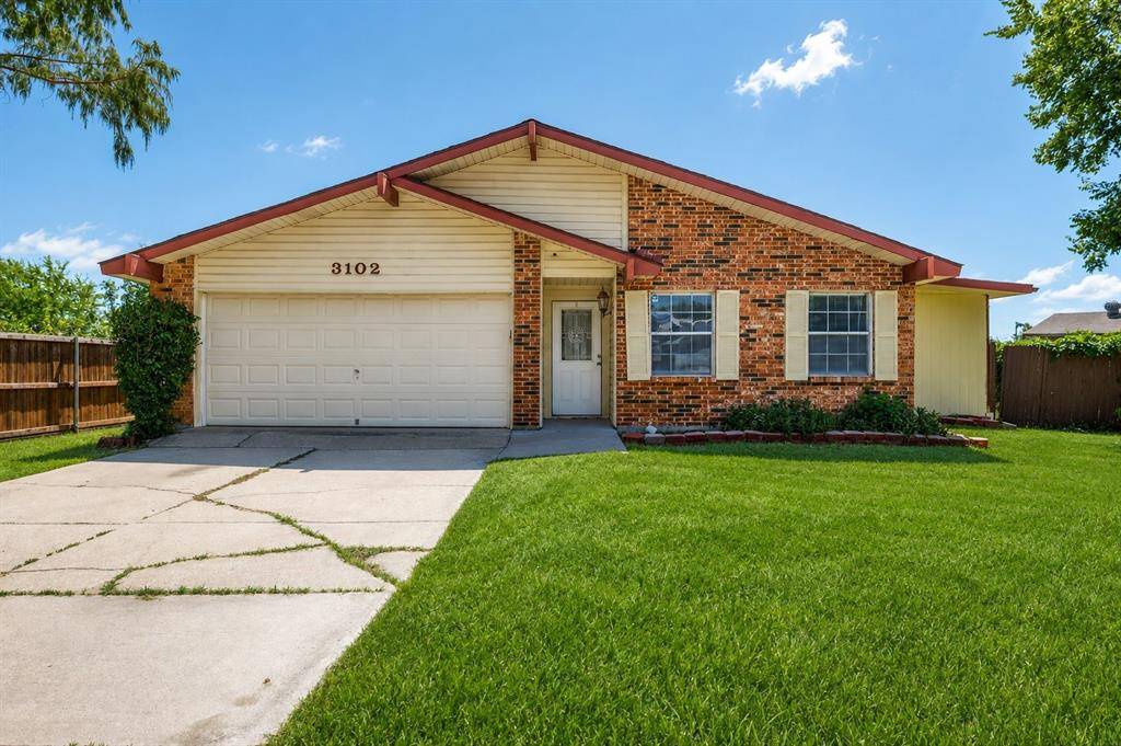 3102 Abbey Road, Carrollton, TX 75007