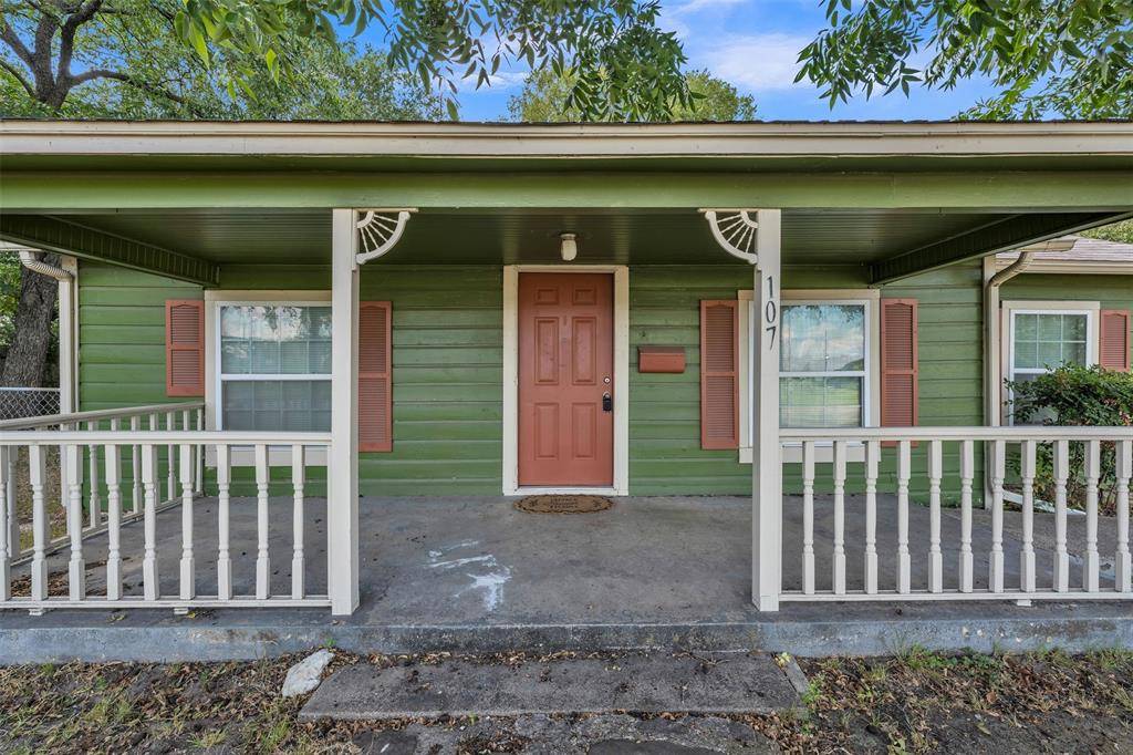 107 Brown Street, Mansfield, TX 76063