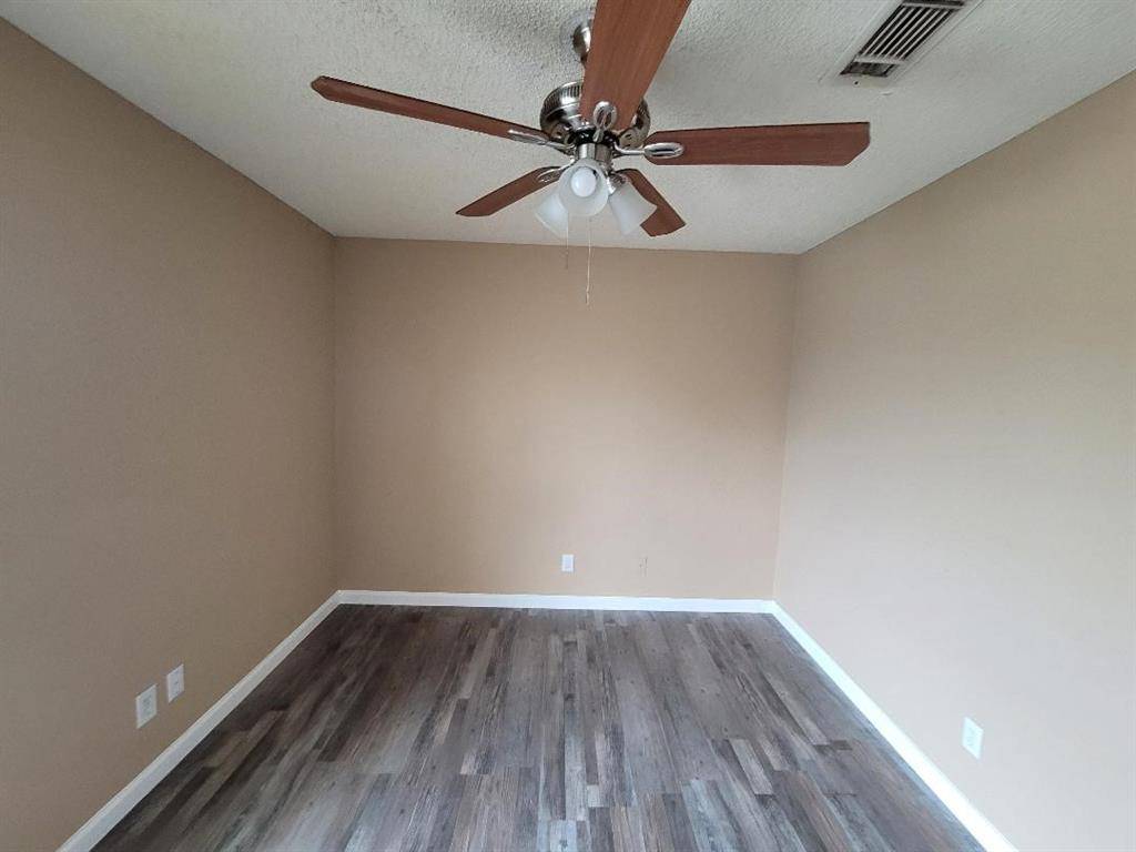 225 Summit Drive #A, Mineral Wells, TX 76067