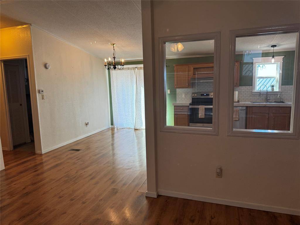 202 Tumbleweed Drive, Weatherford, TX 76087