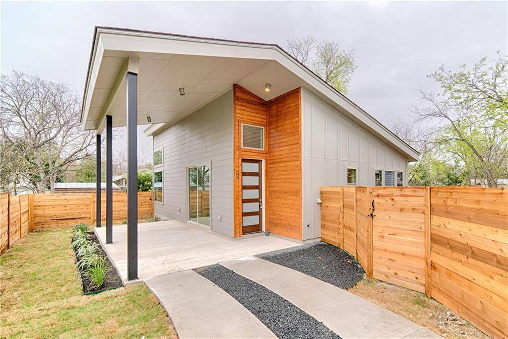 904 E 54th ST #B, Austin, TX 78751