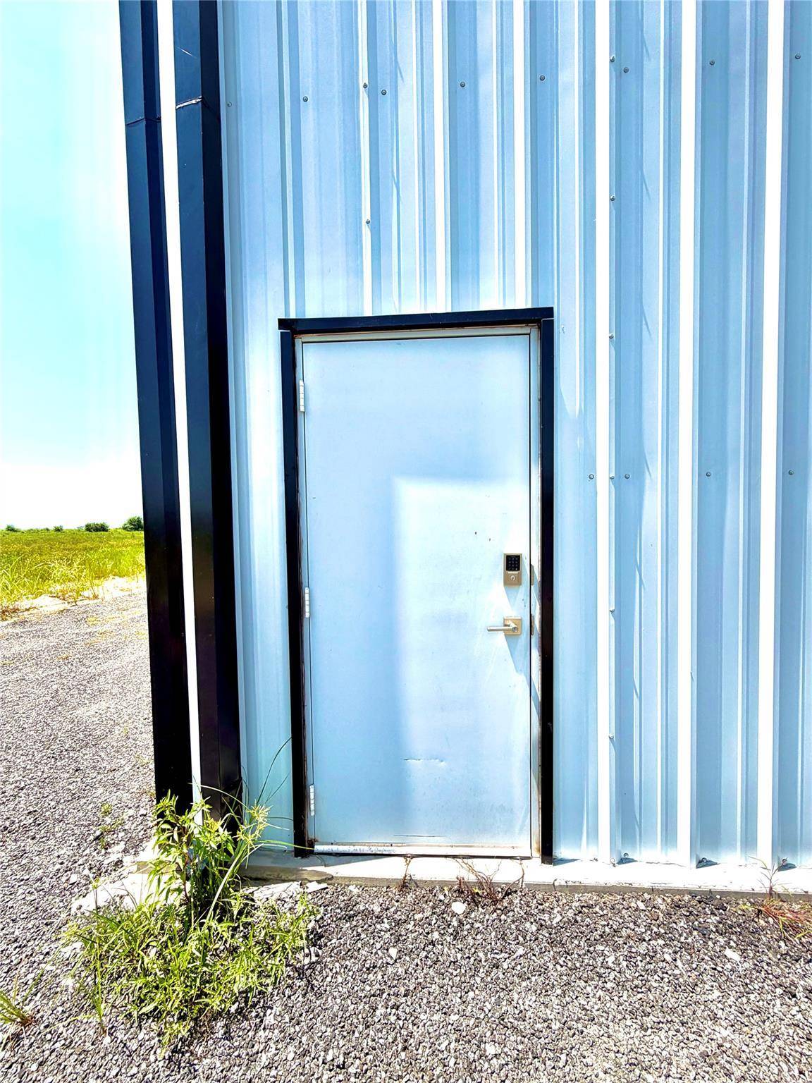 1178 Beal RD, Eagle Lake, TX 77434