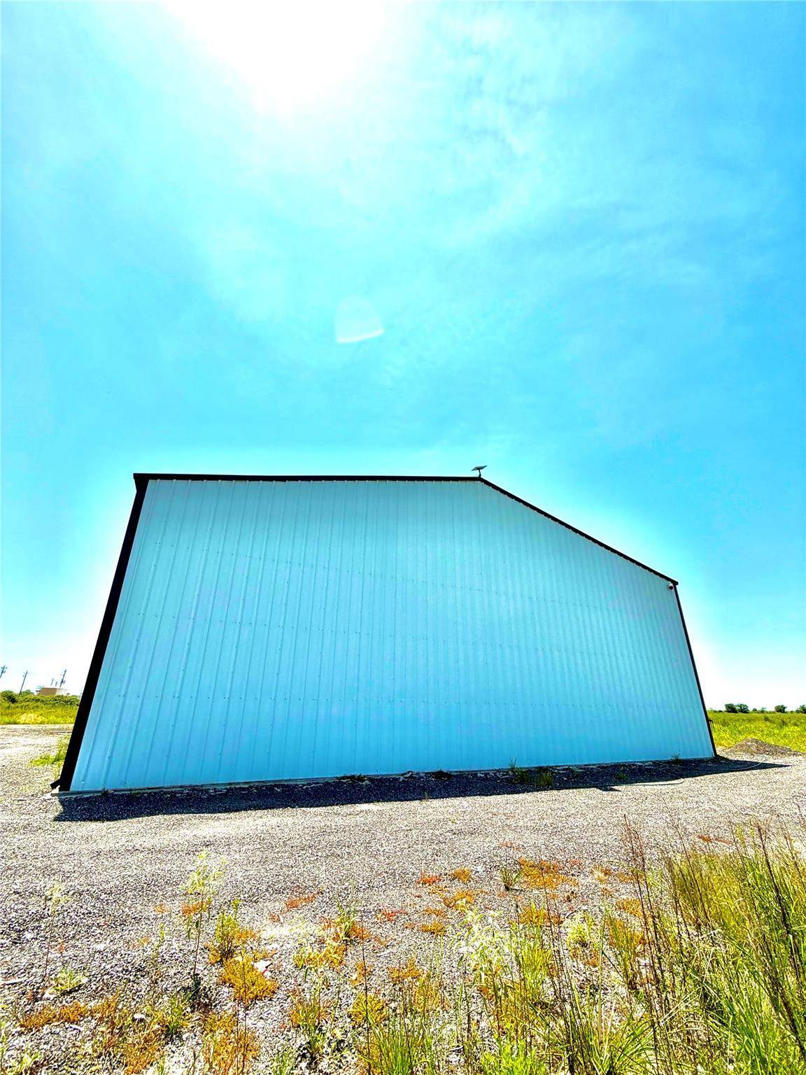 1178 Beal RD, Eagle Lake, TX 77434