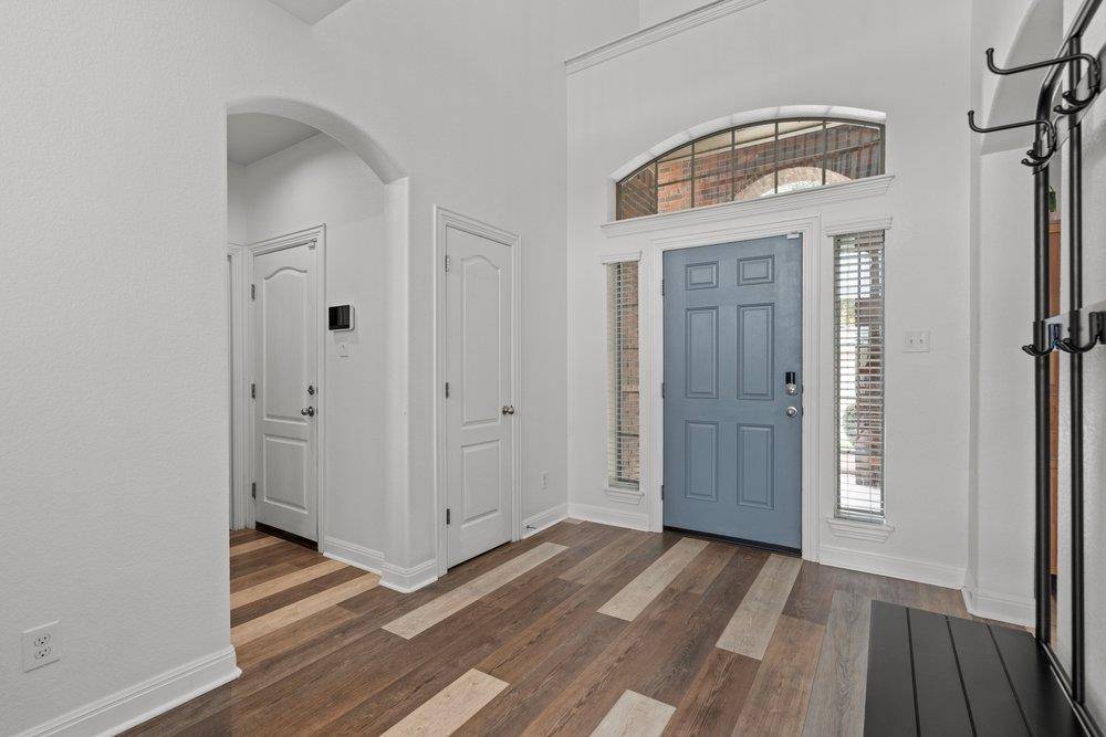 580 Clear Springs HOLW, Buda, TX 78610