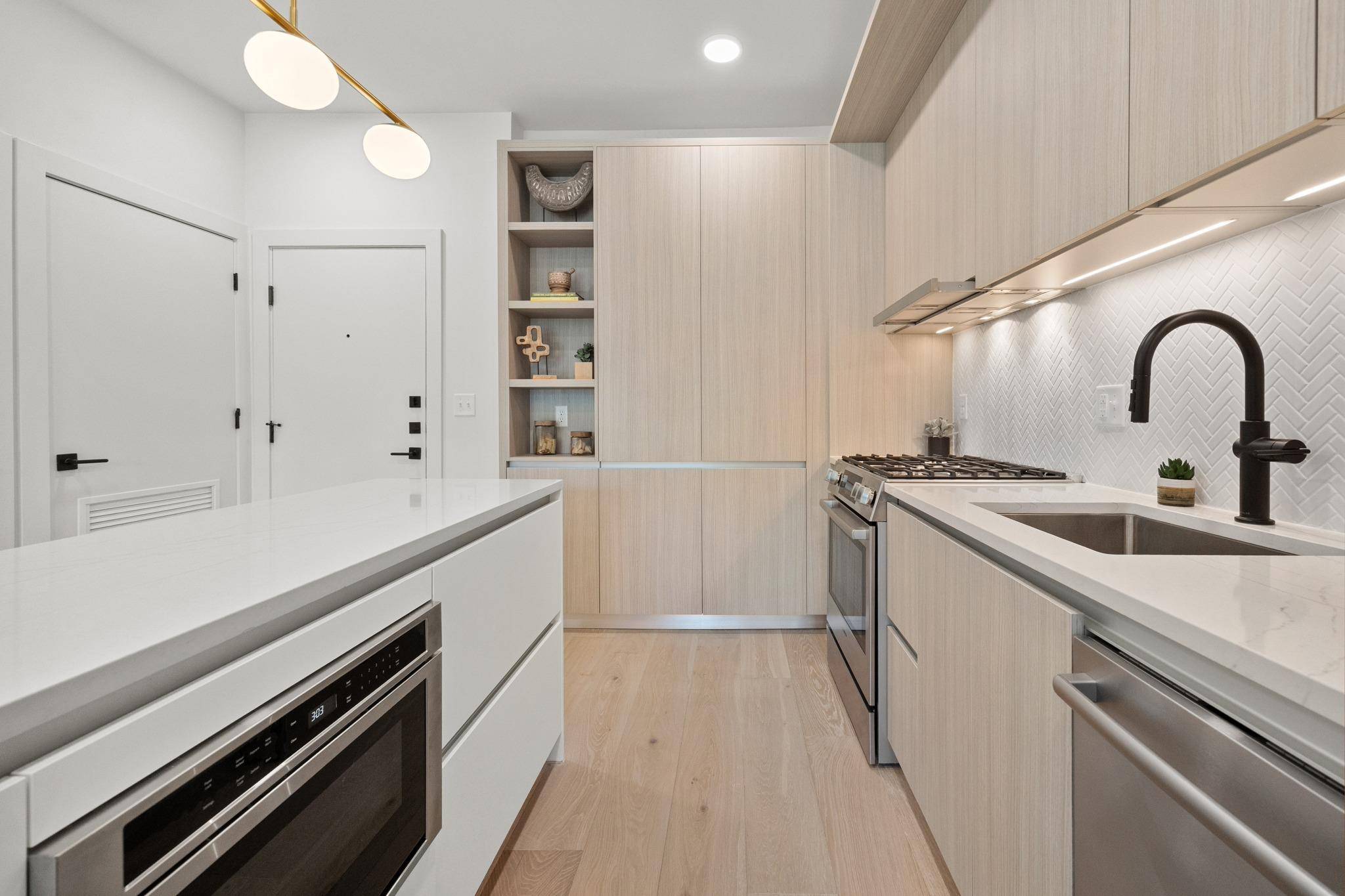 2209 S 1st ST #216, Austin, TX 78704