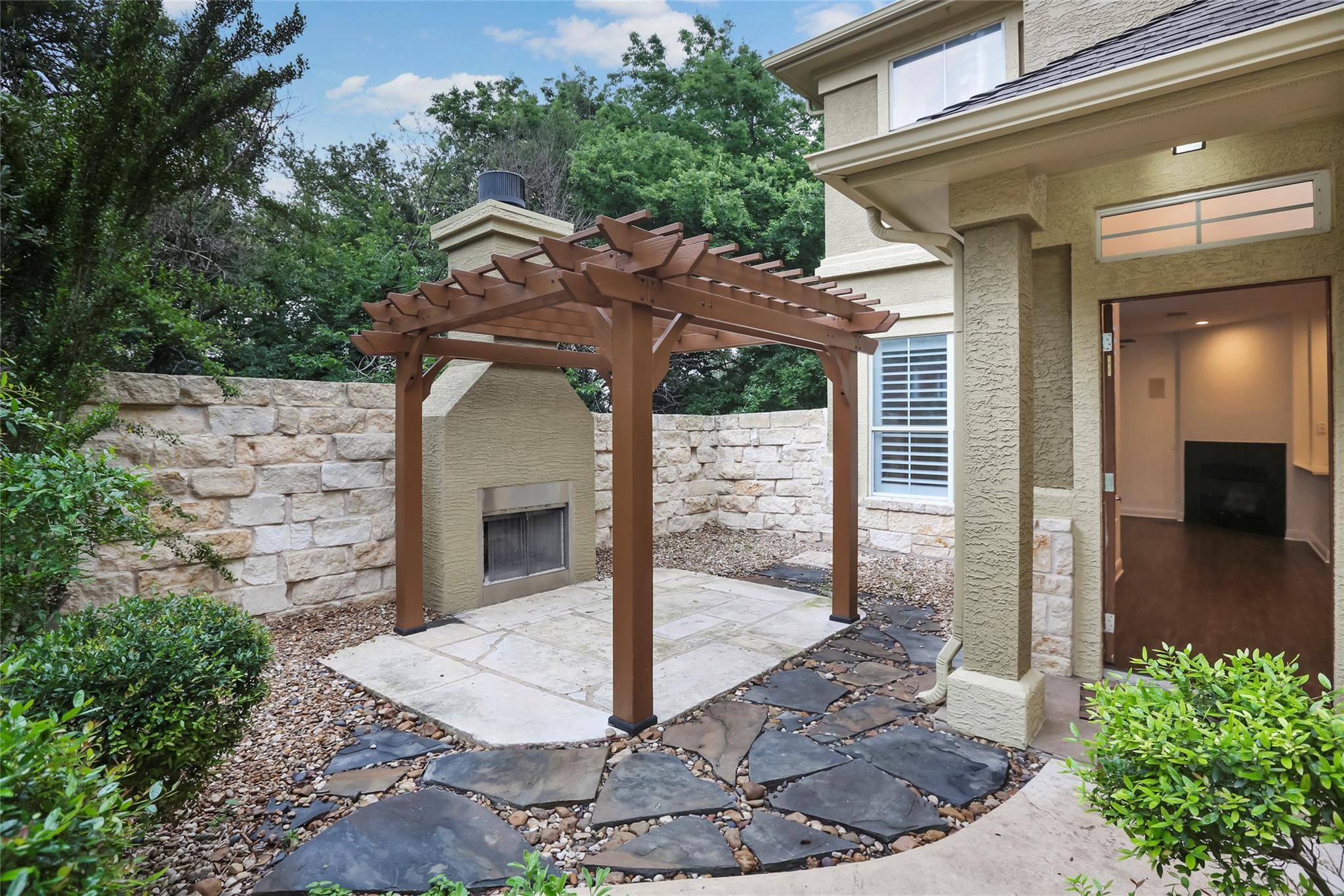 3406 Menchaca RD #19, Austin, TX 78704