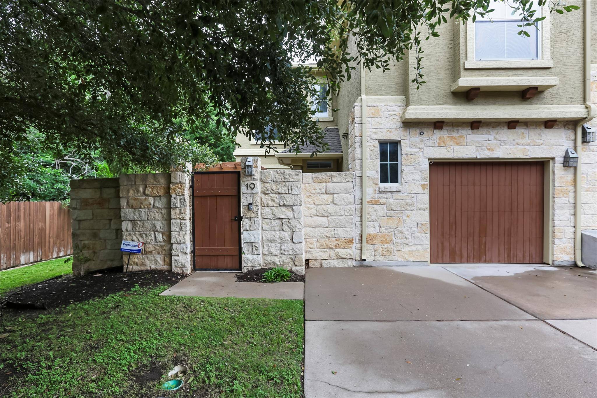 3406 Menchaca RD #19, Austin, TX 78704