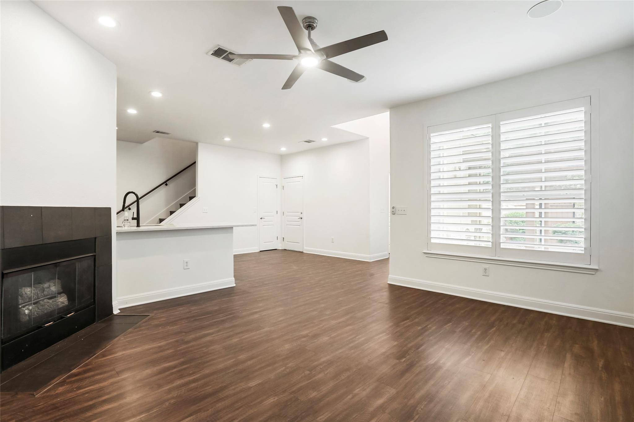 3406 Menchaca RD #19, Austin, TX 78704