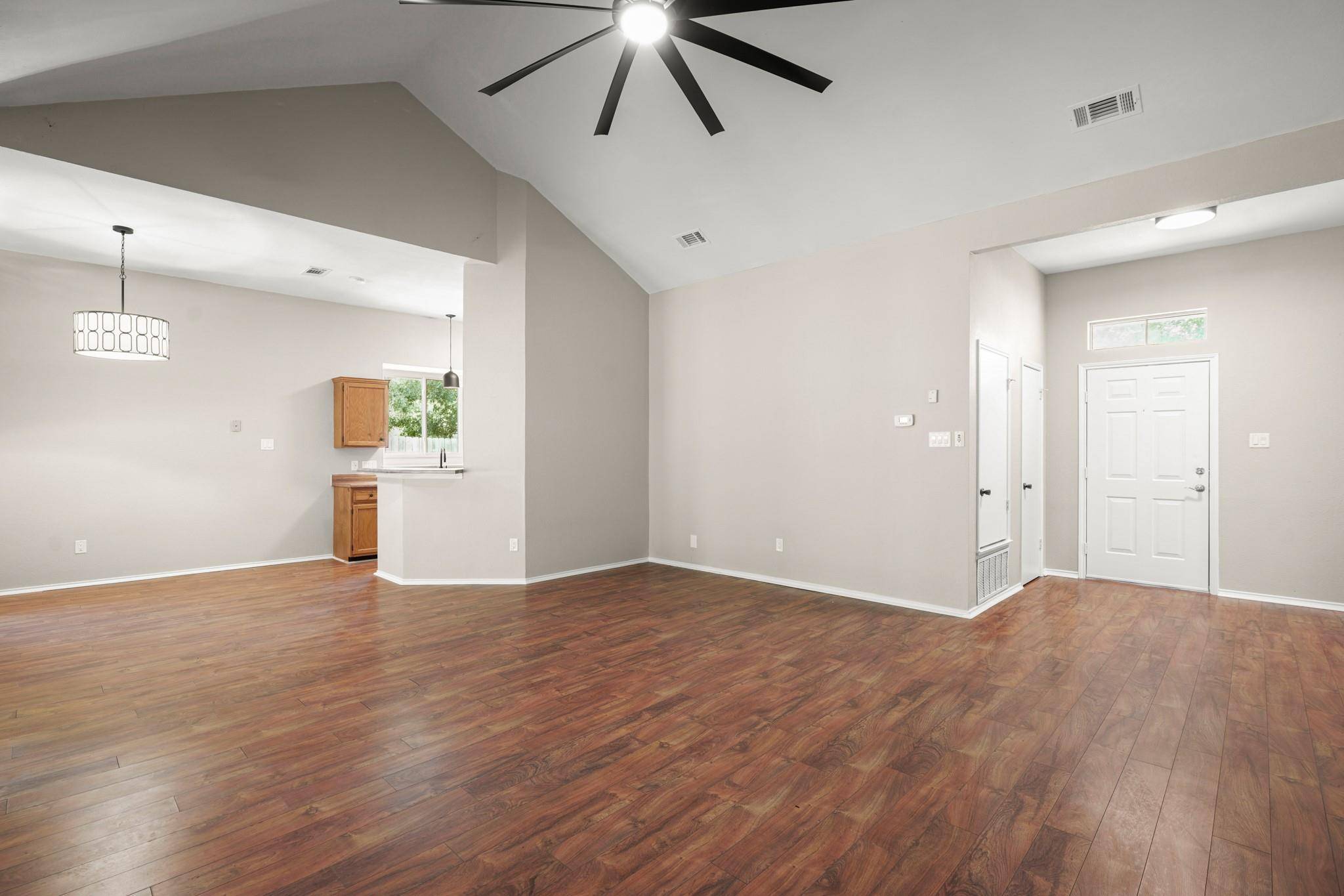 12600 DEER FALLS DR, Austin, TX 78729