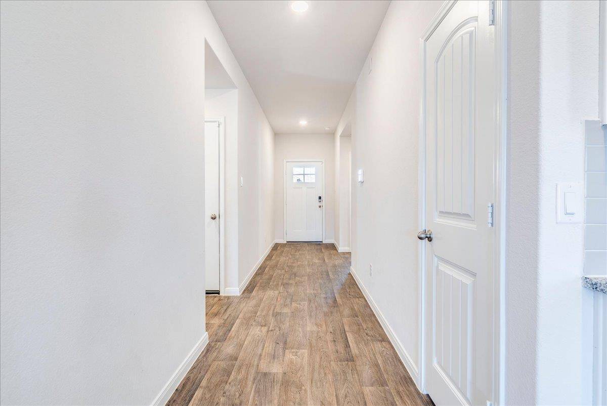 136 Medinah LN, San Marcos, TX 78666