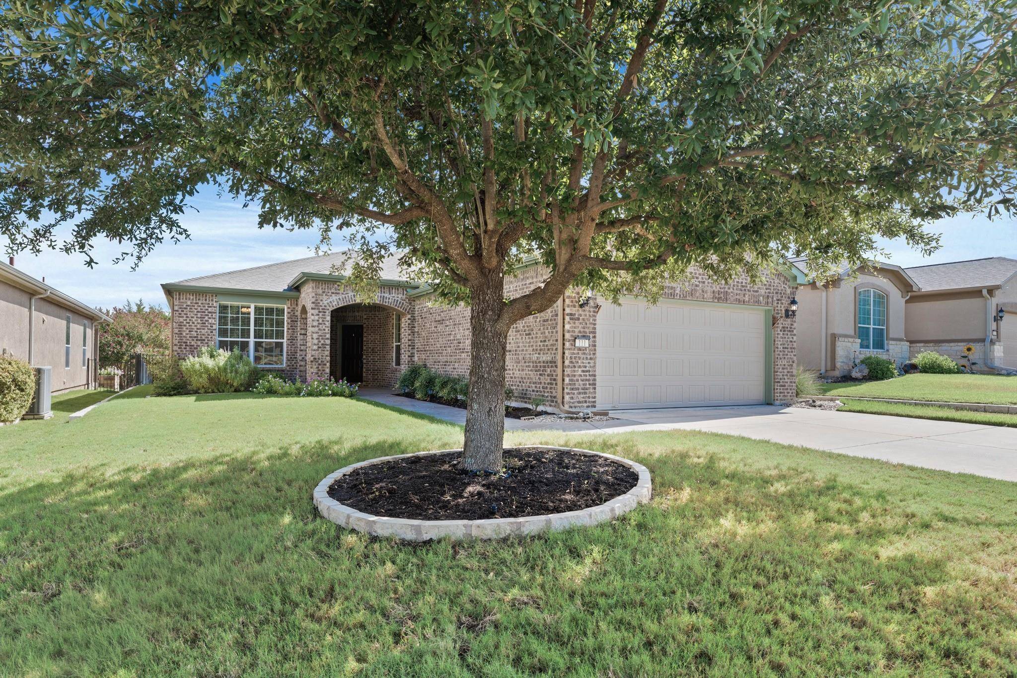 111 Cathedral Mountain PASS, Georgetown, TX 78633