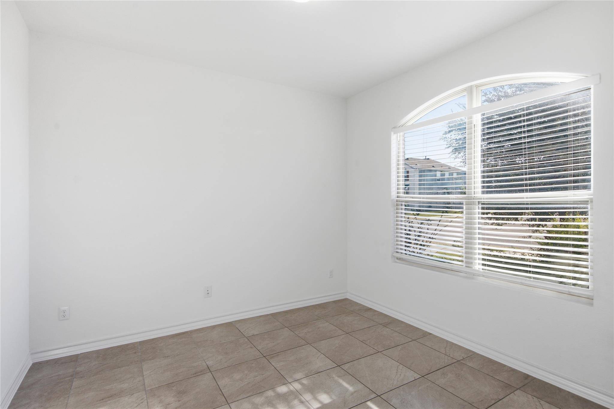 701 S San Marcos ST, Manor, TX 78653