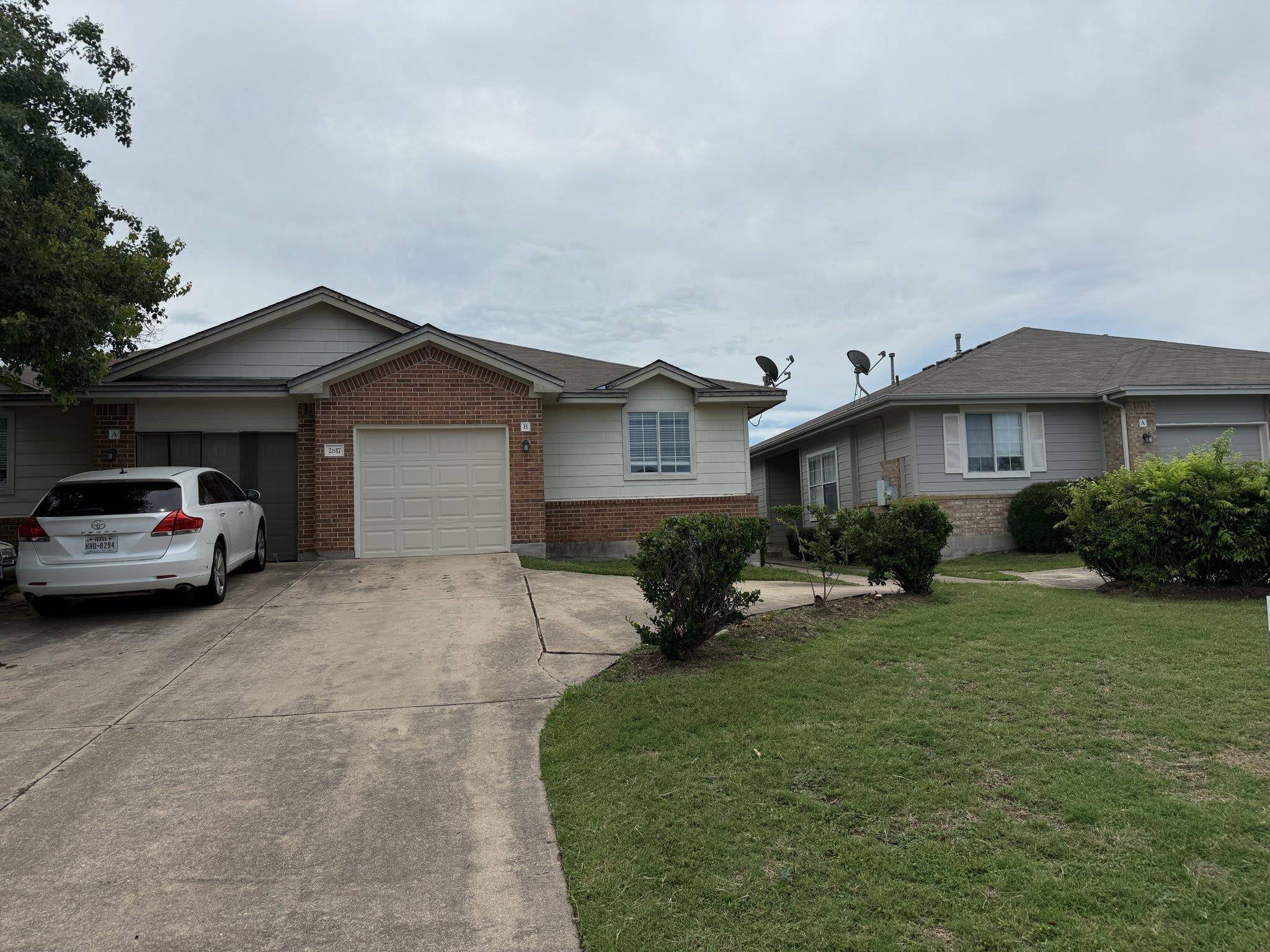 2817 Southampton WAY #B, Round Rock, TX 78664