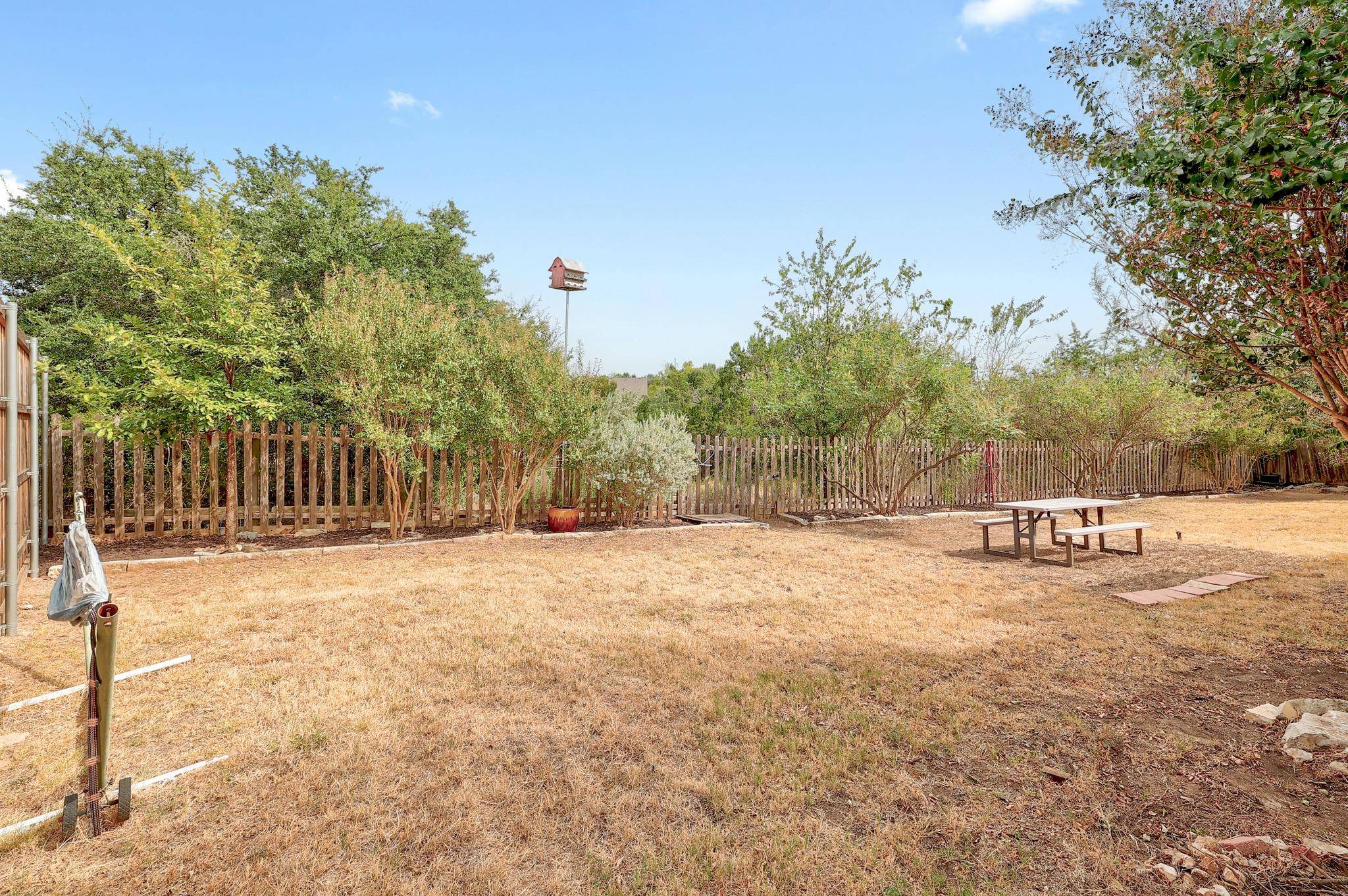 3503 Rock Shelf LN, Round Rock, TX 78681