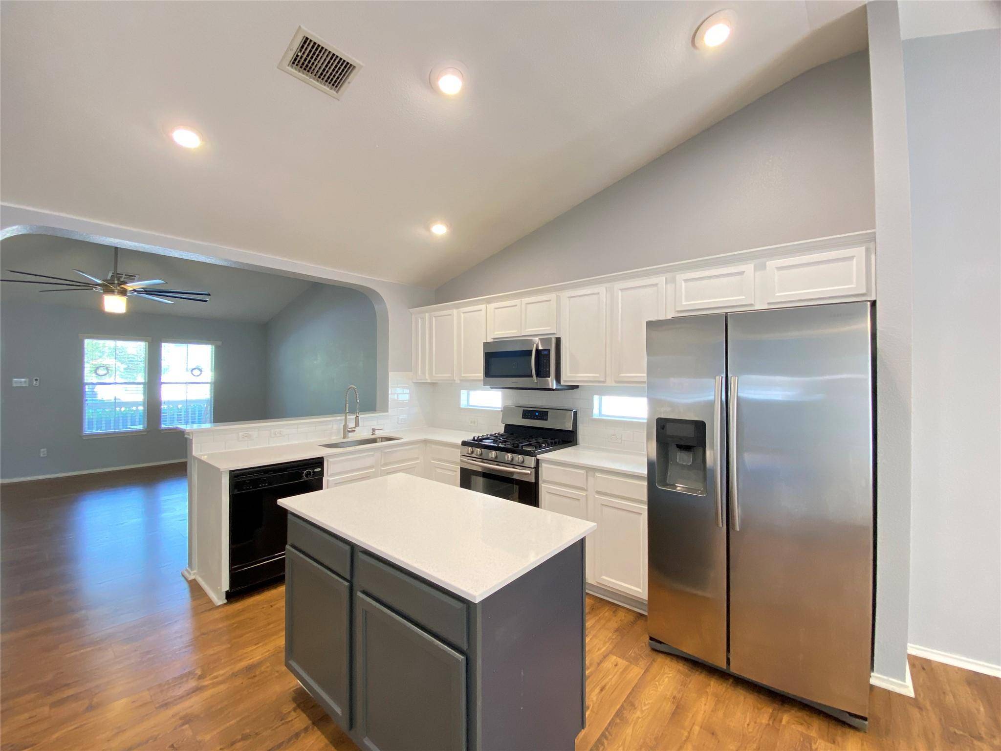 117 Yucca House DR, Pflugerville, TX 78660