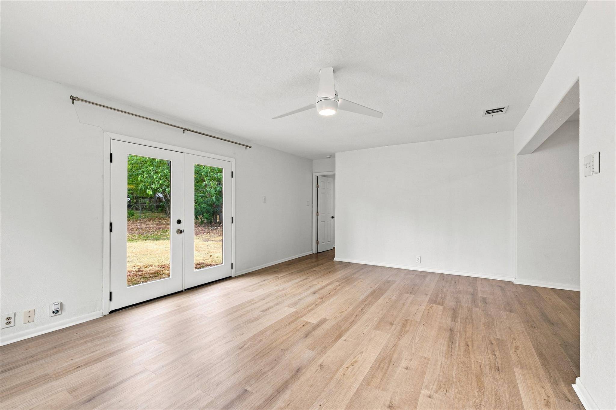 4908 Gladeview DR, Austin, TX 78745