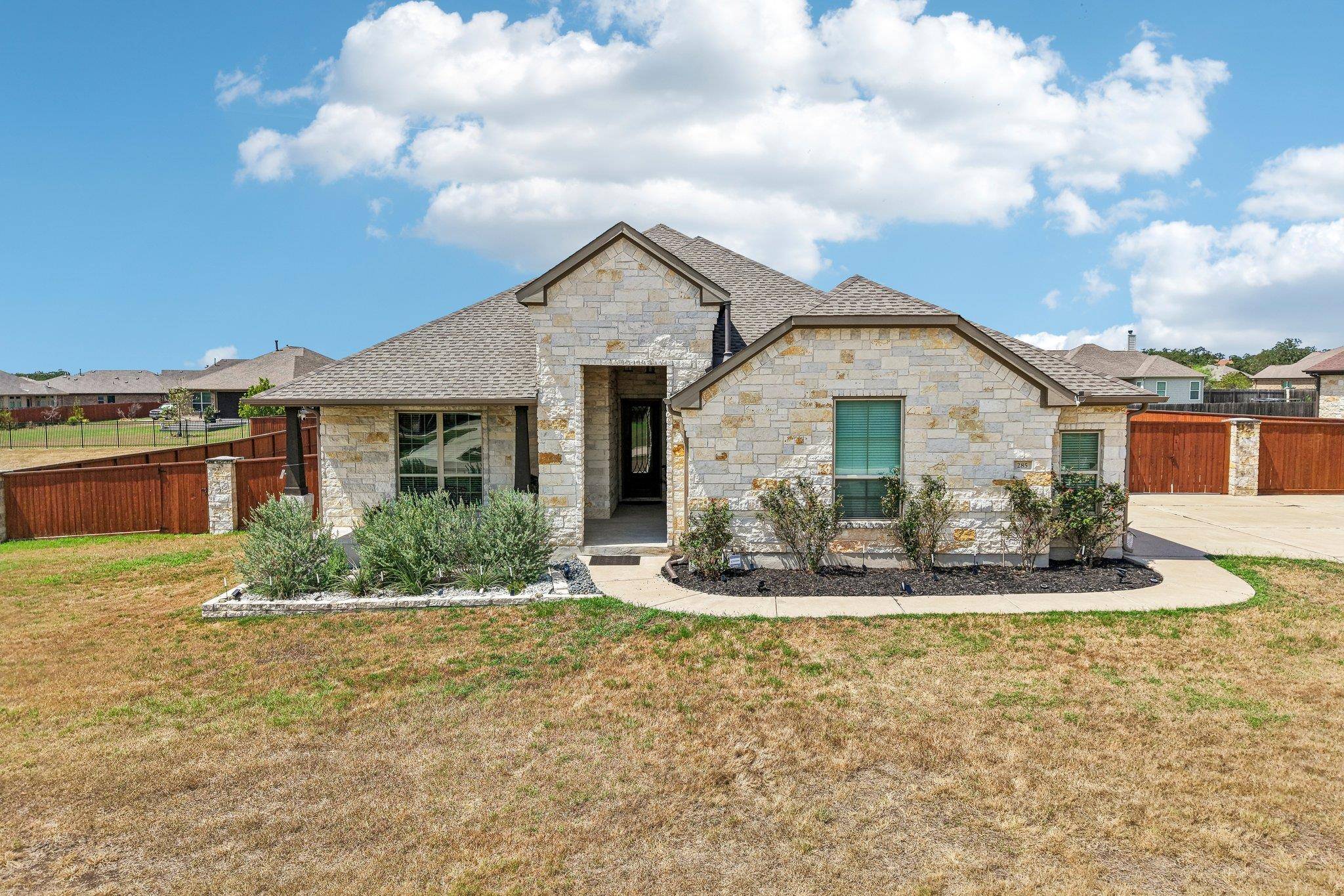 285 Chisholm TRL, Bastrop, TX 78602