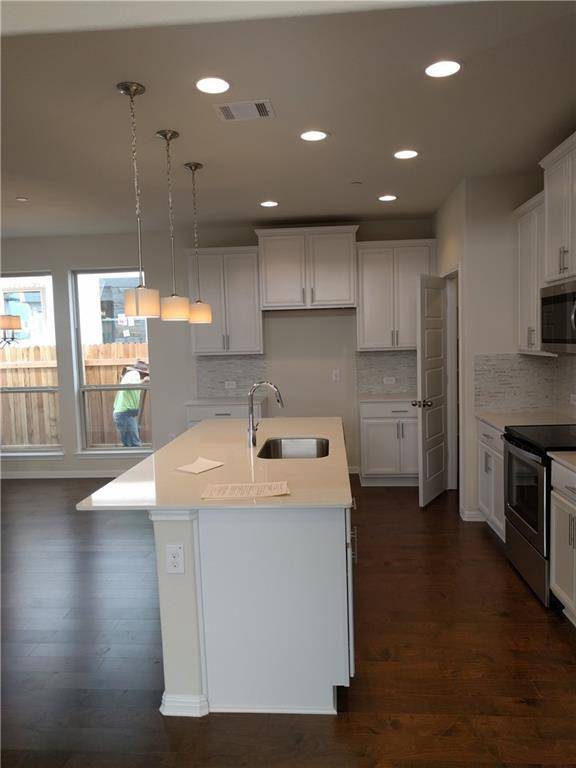 3240 E Whitestone BLVD #60, Cedar Park, TX 78613