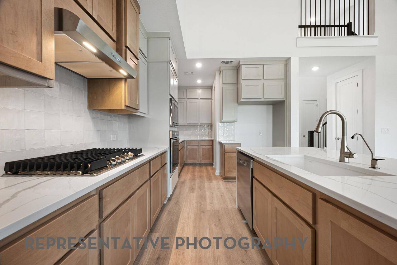 6412 Packhorse LN, Austin, TX 78747
