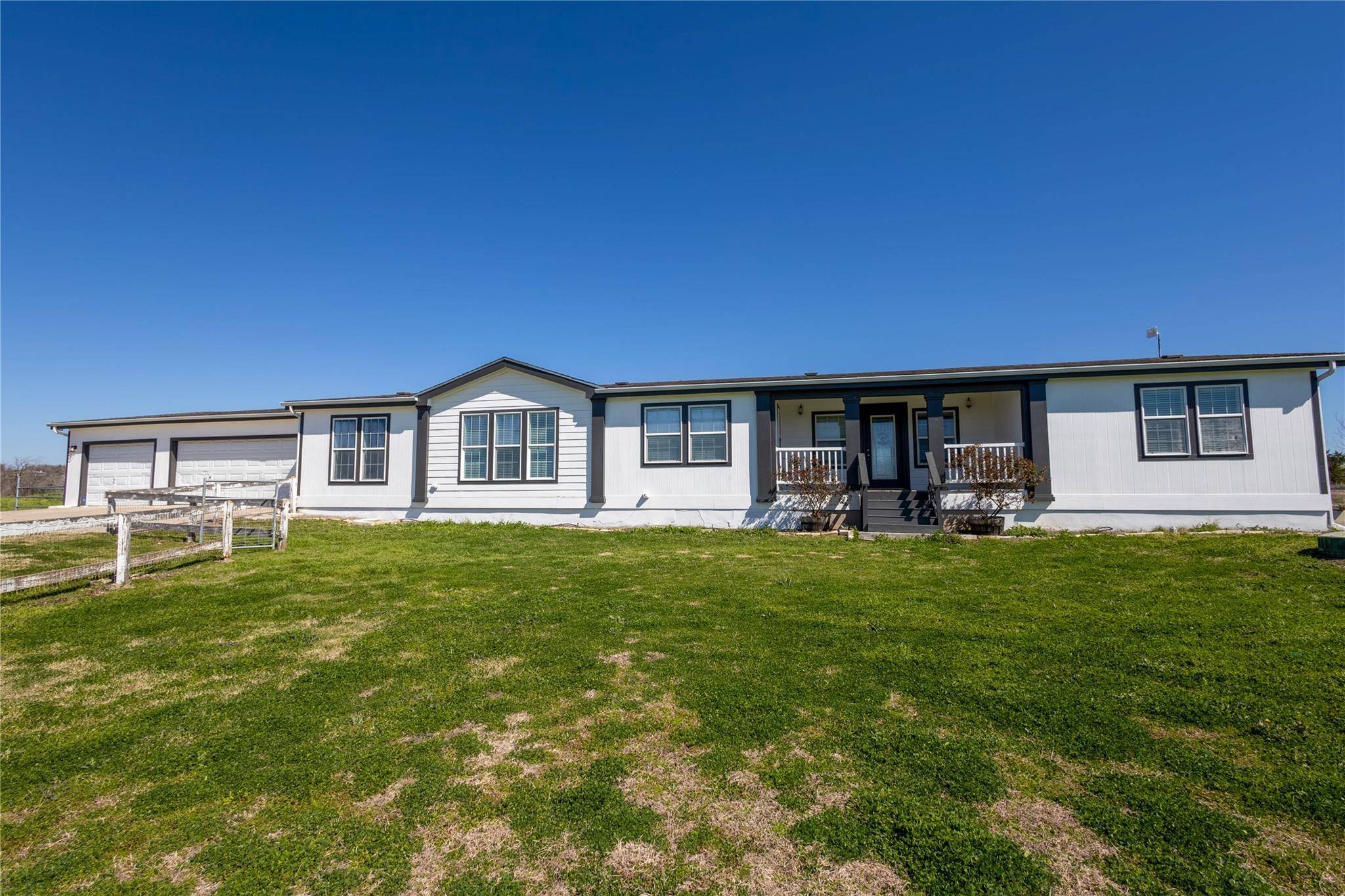 330 Cross LN, Kyle, TX 78640