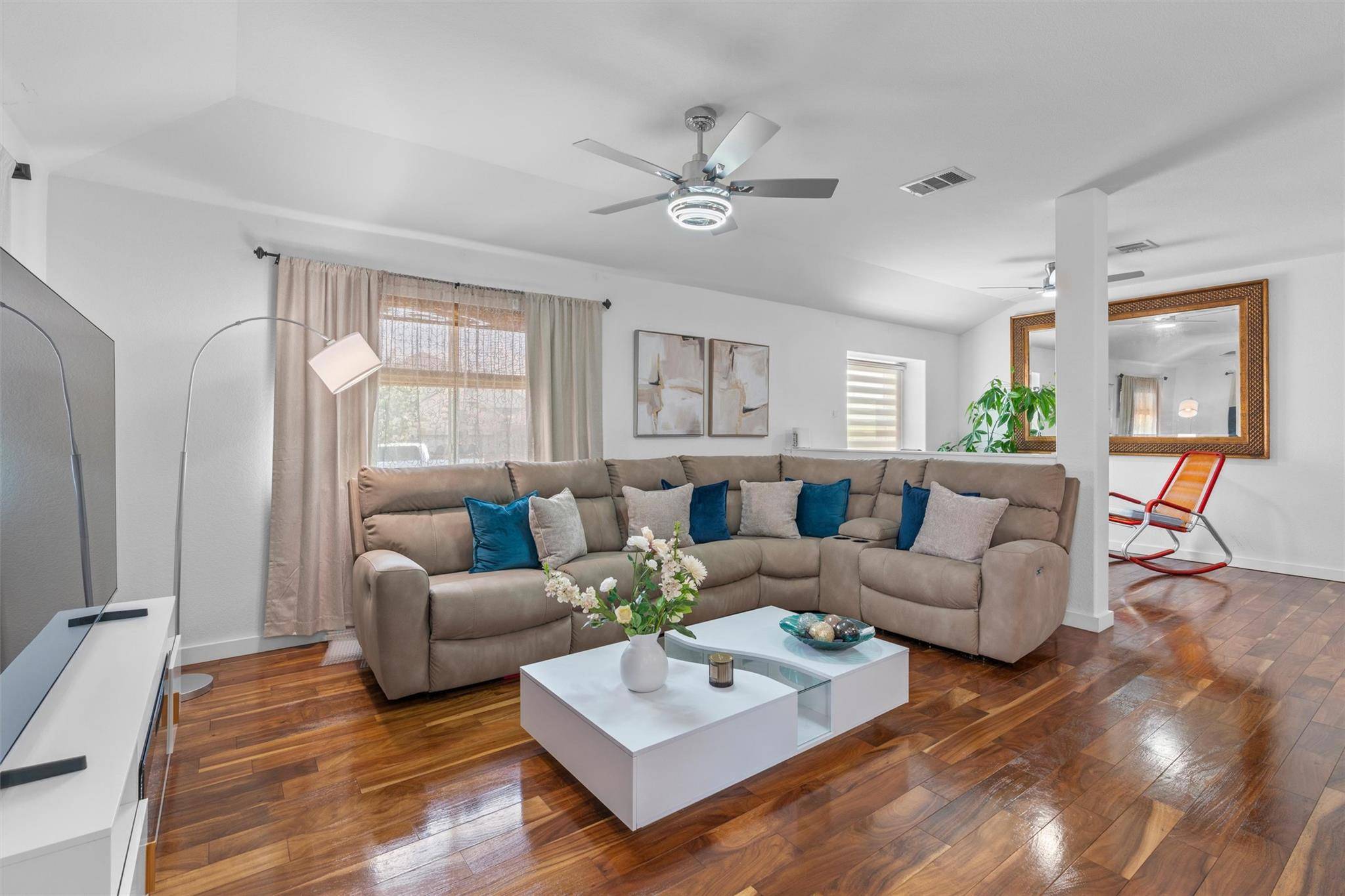 13701 Harrisglenn DR, Austin, TX 78753