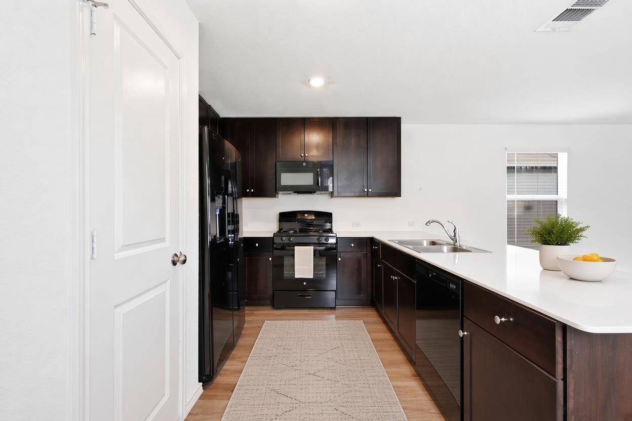 139 Gabbro GDNS, Maxwell, TX 78656