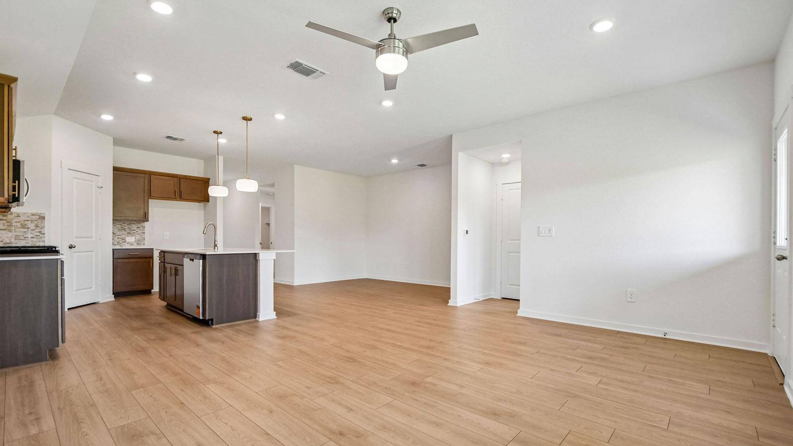 10120 Curb Strap DR, Austin, TX 78724