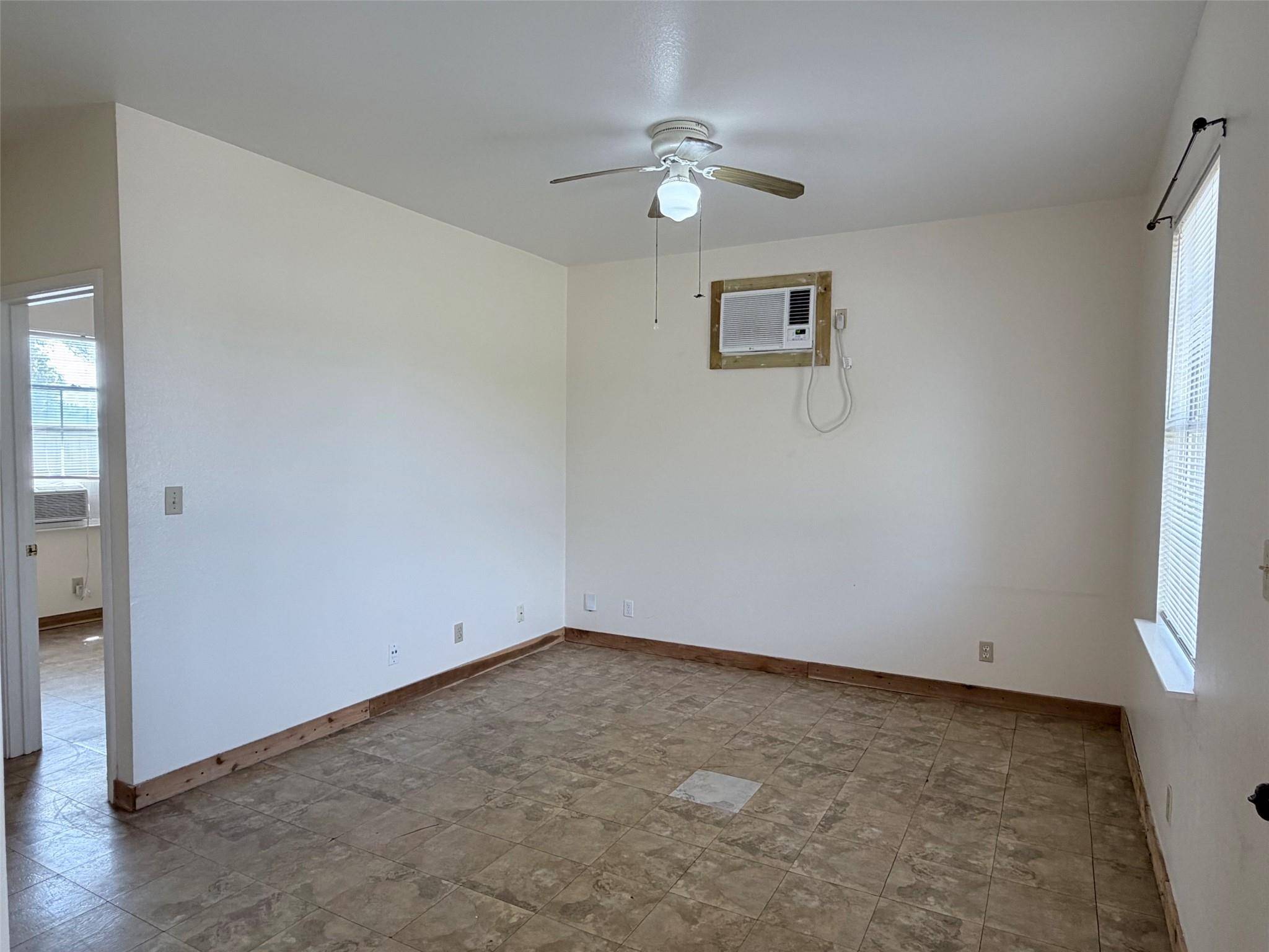 251 Zimmerman Ave #D, Bastrop, TX 78602
