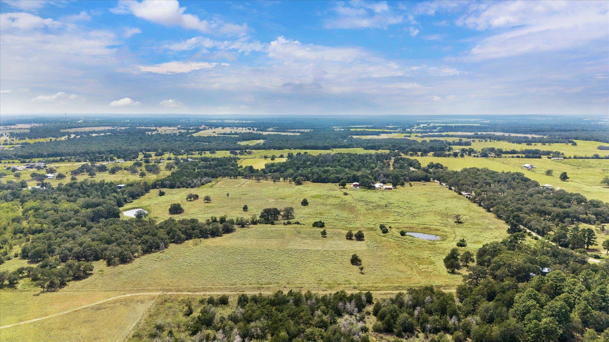 155 Frenzel Cut Off, Paige, TX 78659