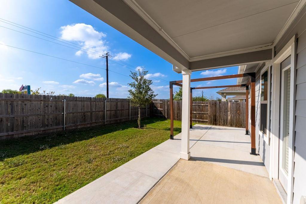 8209 McKamy DR, Austin, TX 78744