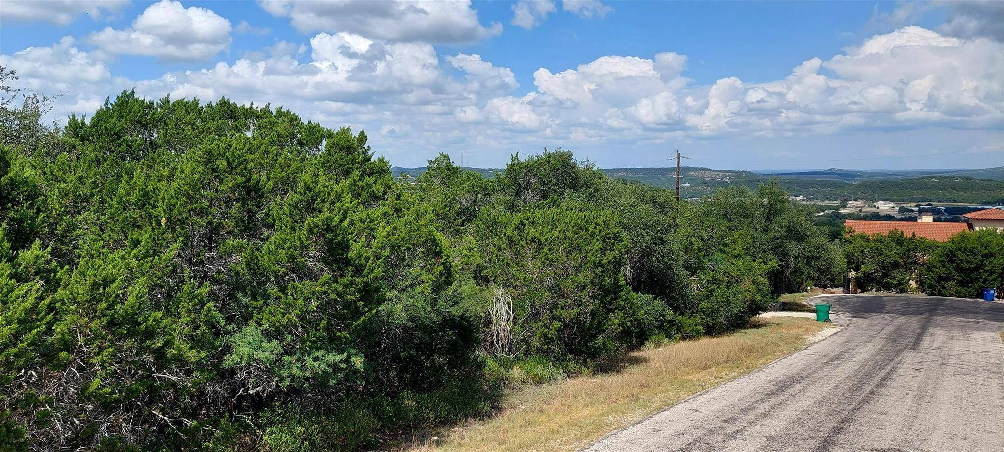 1079 Summit Ridge DR, New Braunfels, TX 78132