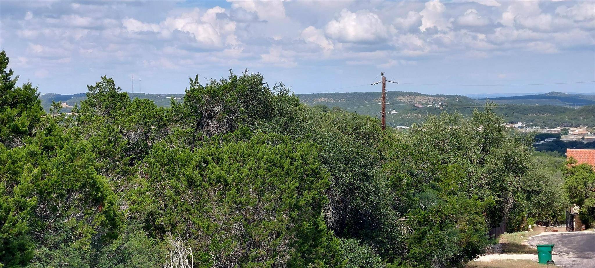1079 Summit Ridge DR, New Braunfels, TX 78132