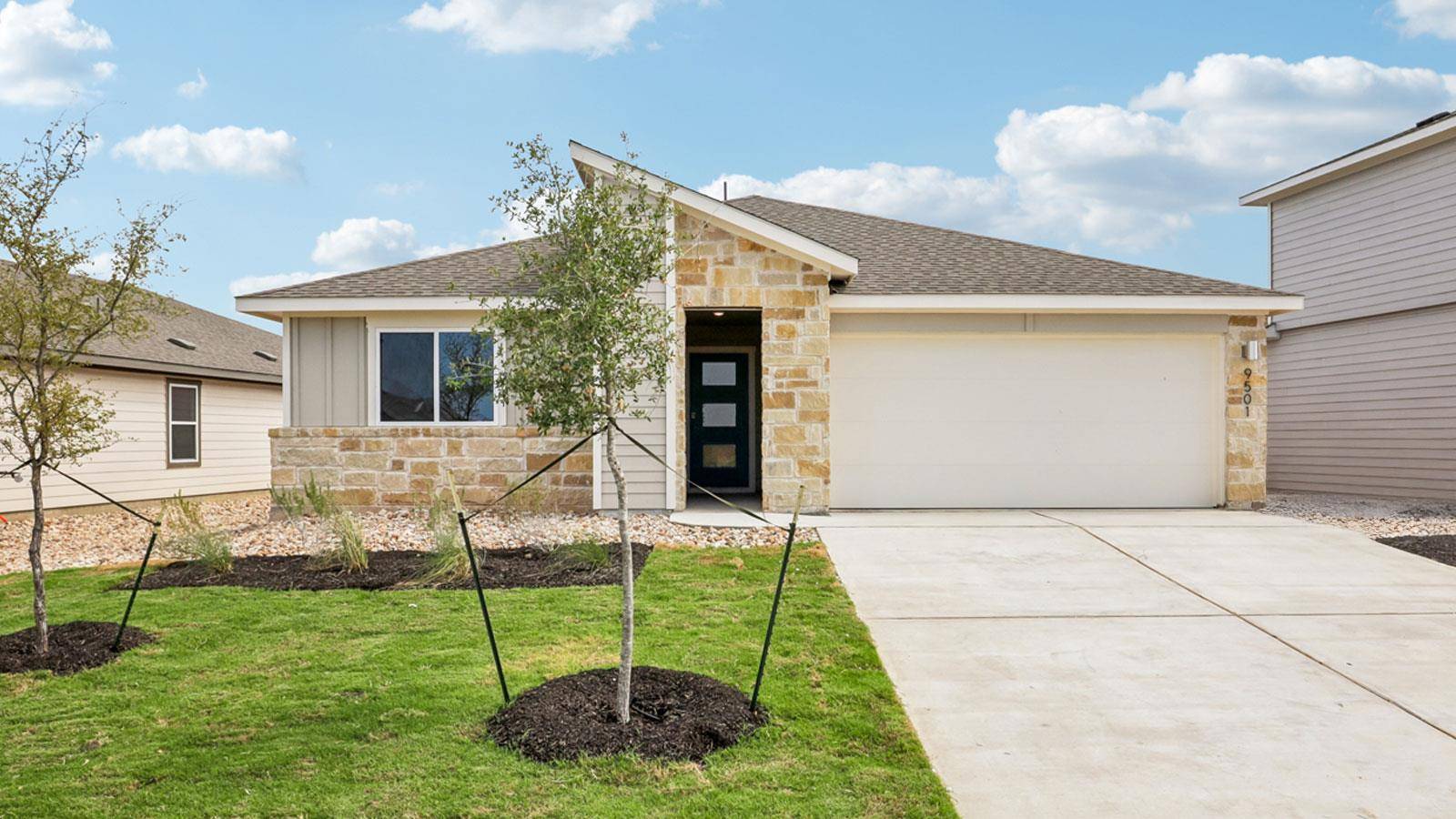 9501 Buckstitch Saddle DR, Austin, TX 78724