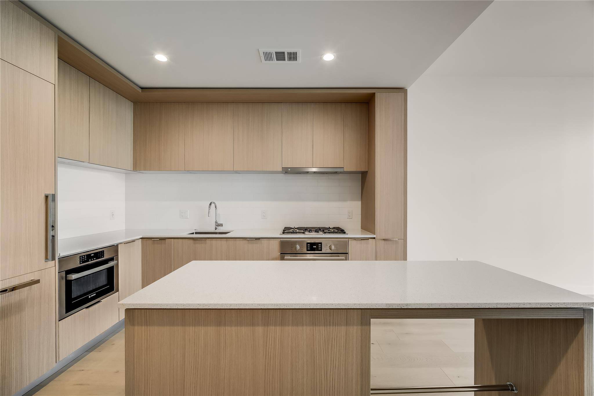 44 East Ave #2903, Austin, TX 78701