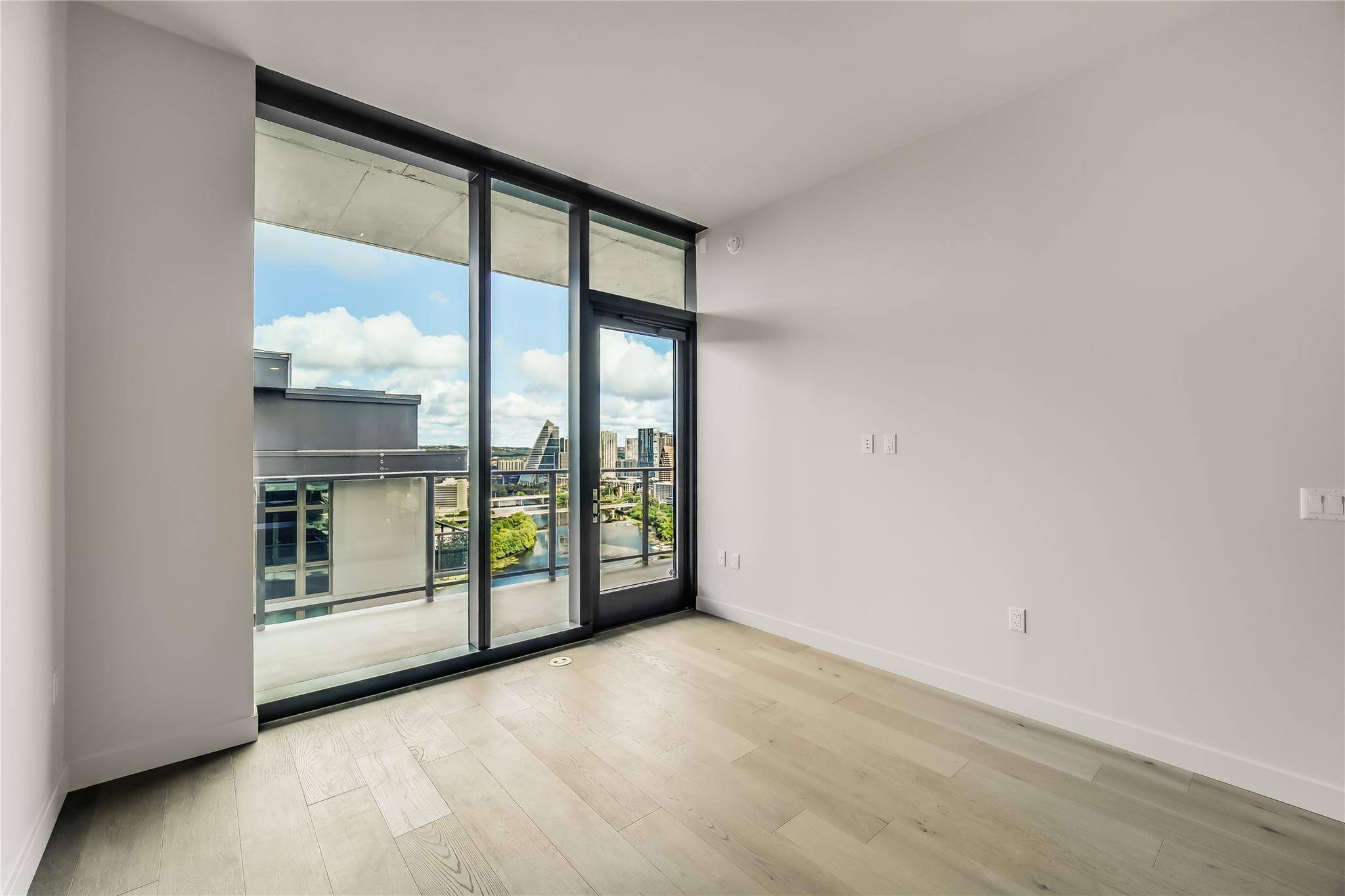 44 East Ave #2903, Austin, TX 78701