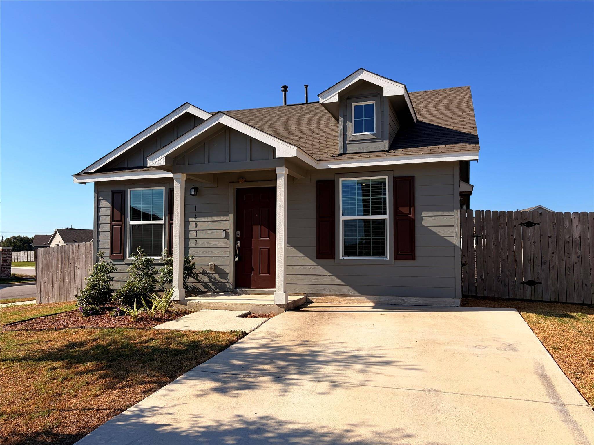 14011 Mussel RUN, Elgin, TX 78621