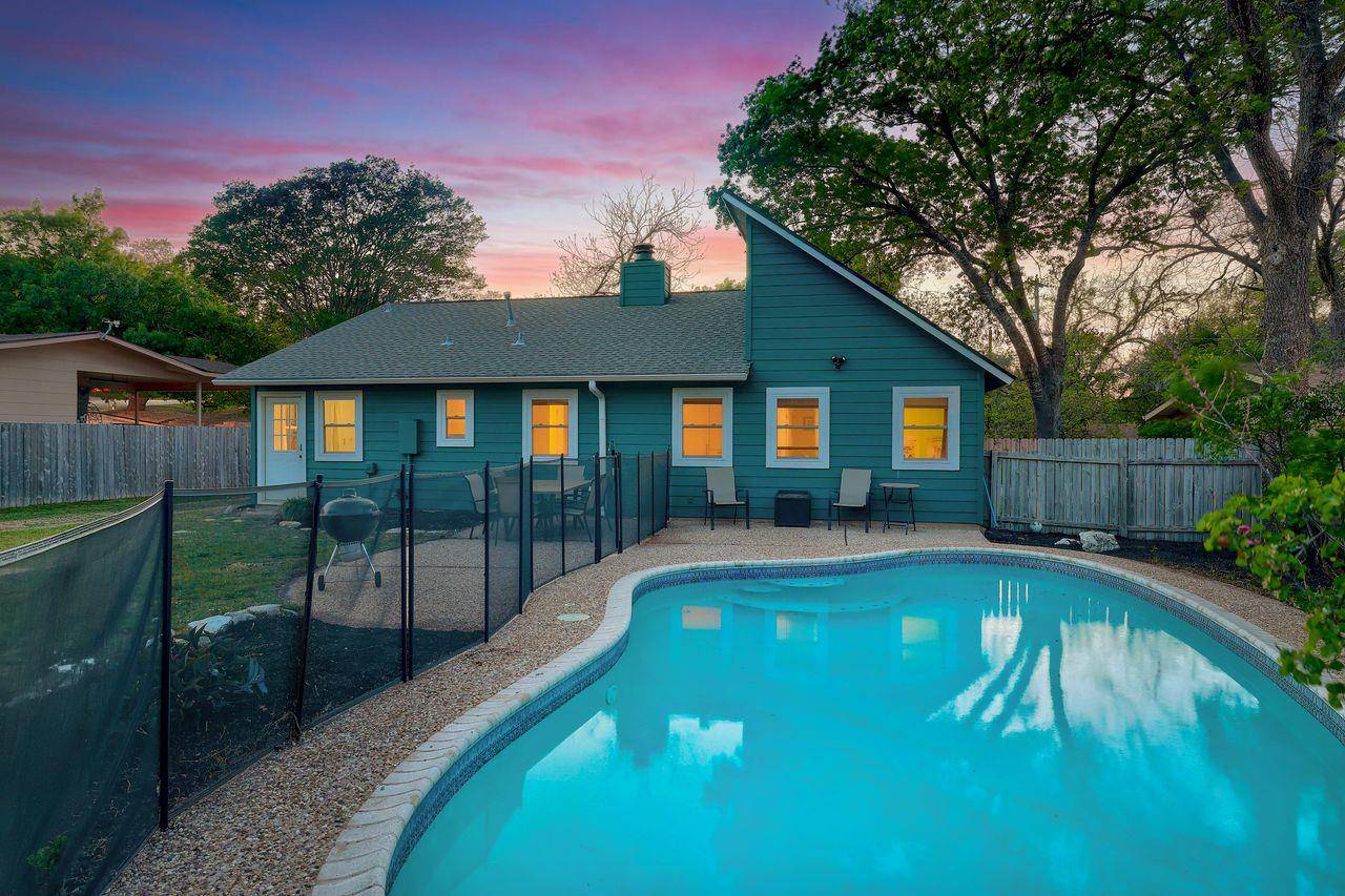 6903 Ardath ST, Austin, TX 78757