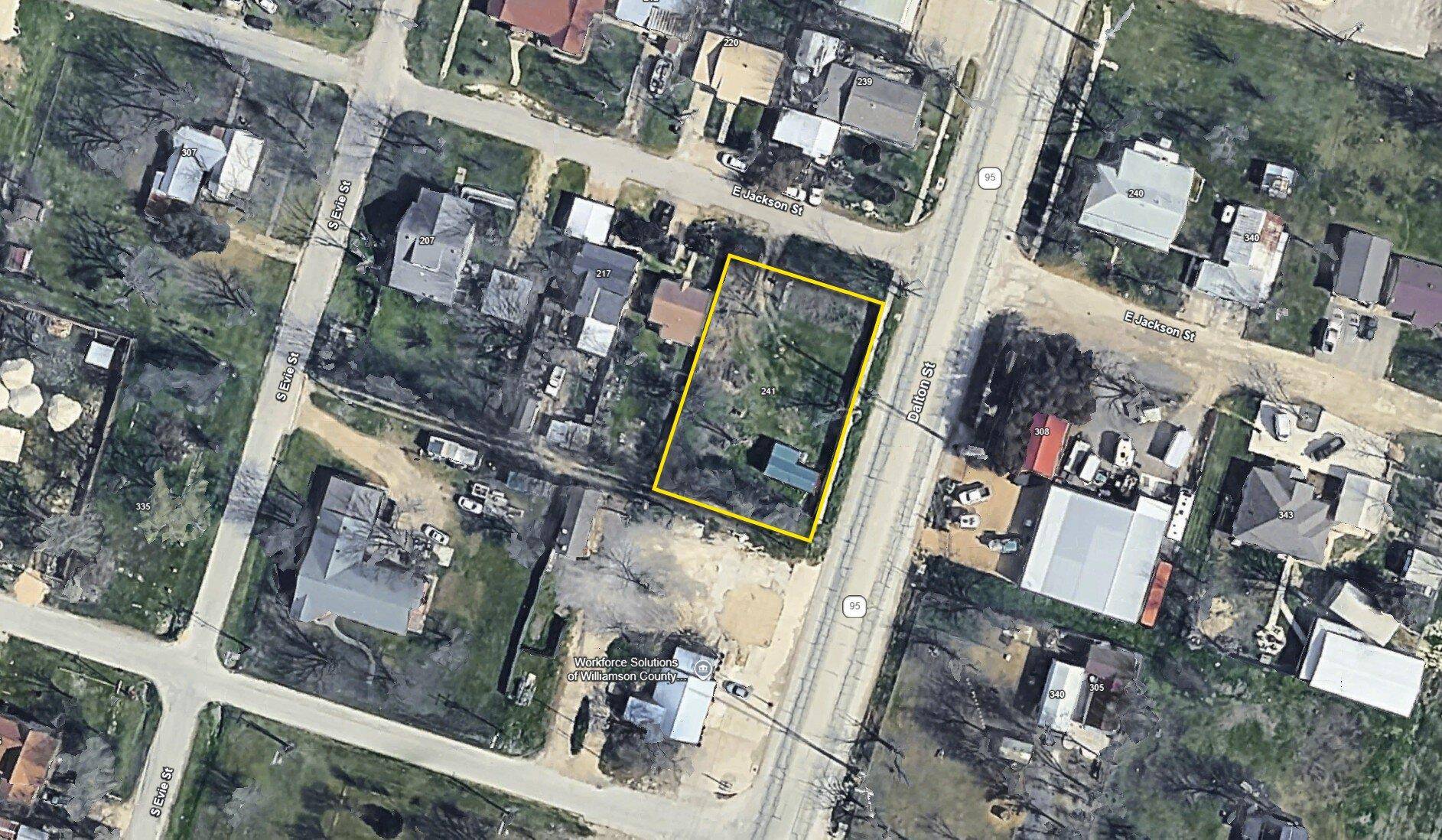 241 E Jackson ST, Bartlett, TX 76511