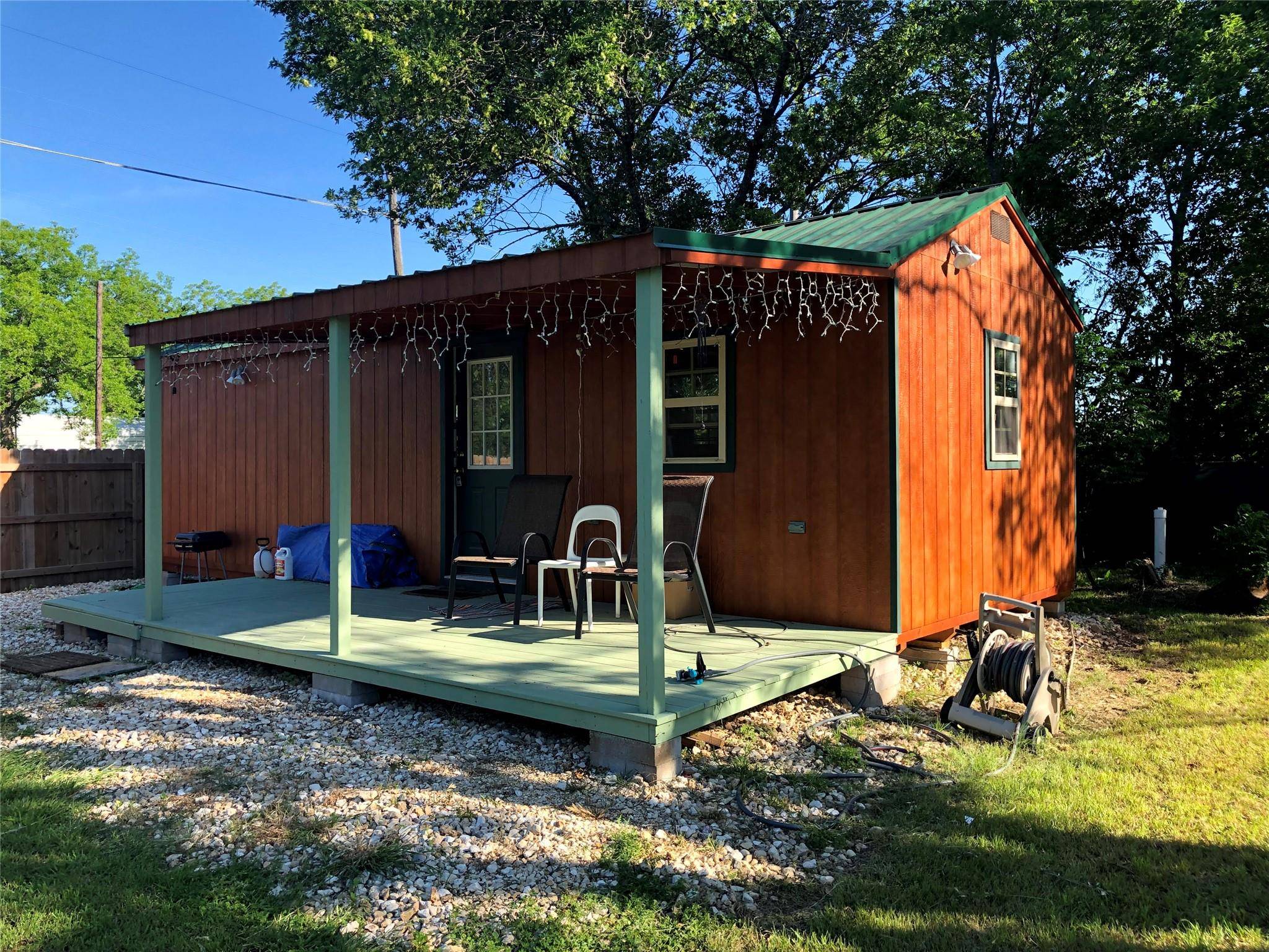 241 E Jackson ST, Bartlett, TX 76511