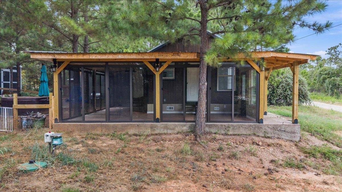 259 259 Pinehill Dr DR, Bastrop, TX 78602