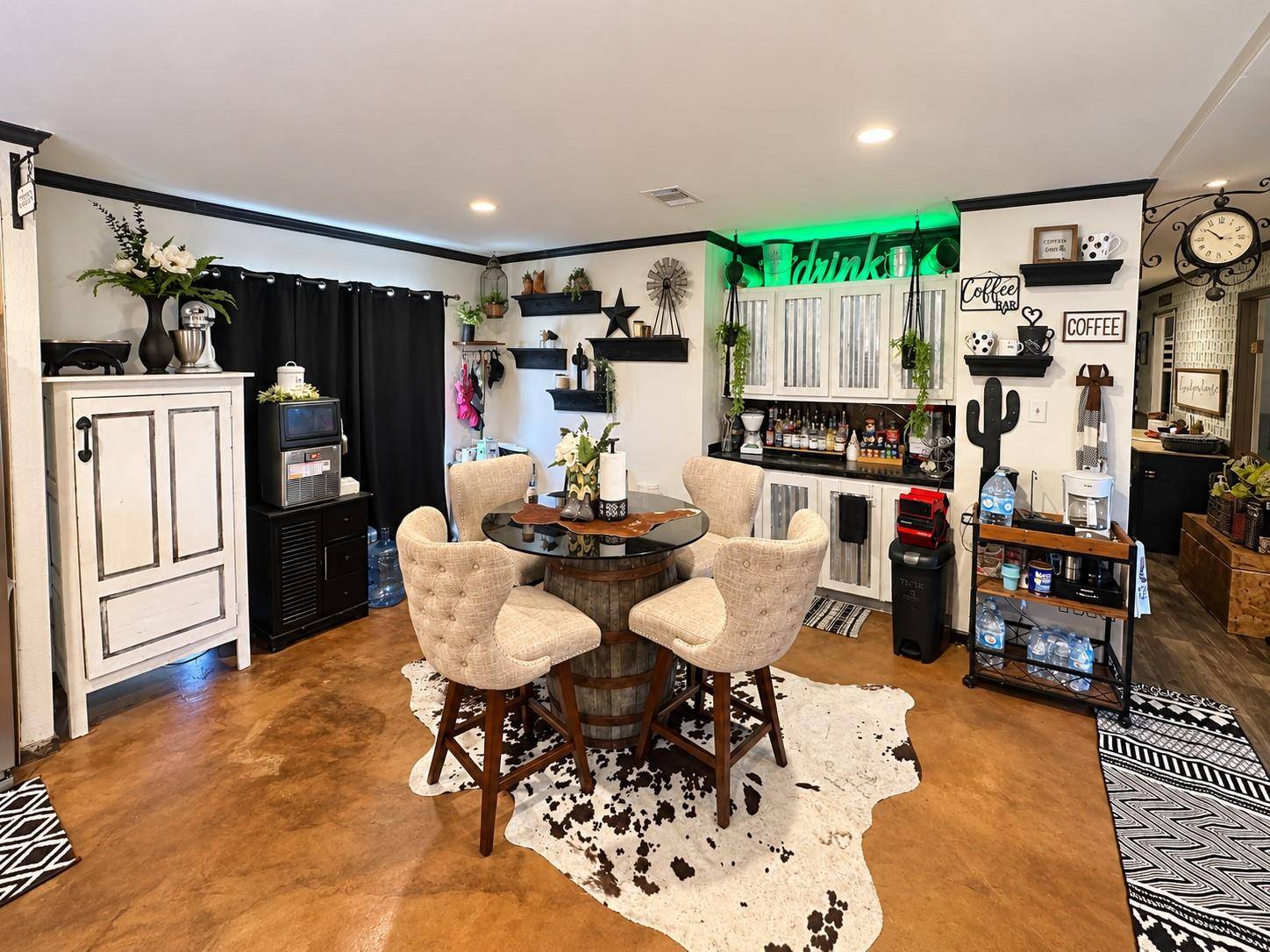 2281 County Road 458, Thorndale, TX 76577