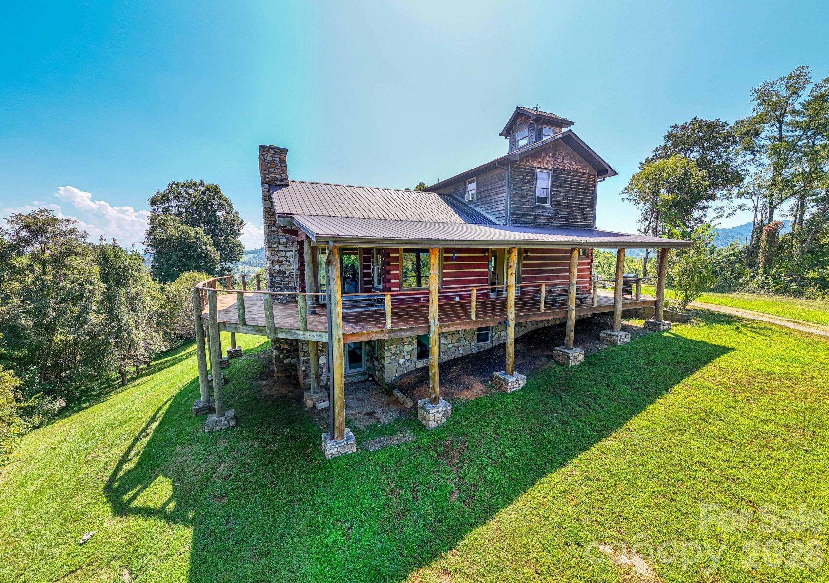 891 Logans Ridge RD, Marshall, NC 28753