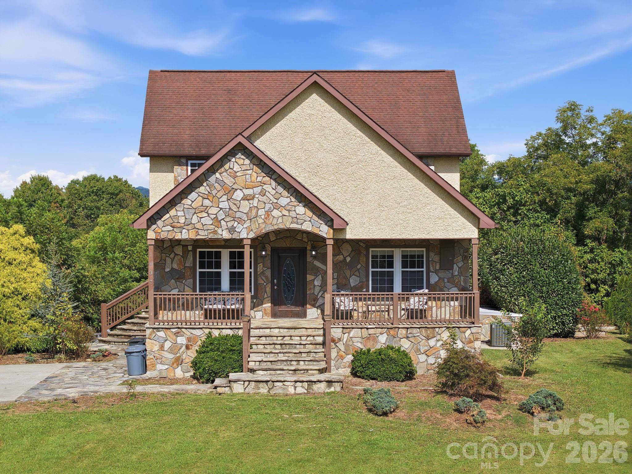 1037 S Main ST, Mars Hill, NC 28754